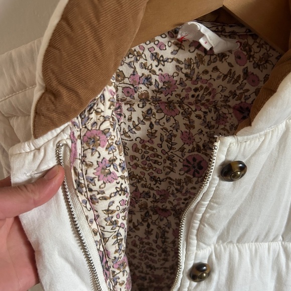 Xirena Ivory Vine Reversible Hunter Puffer Vest - Picture 8 of 12